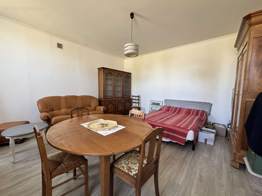 Maison à TONNAY-CHARENTE