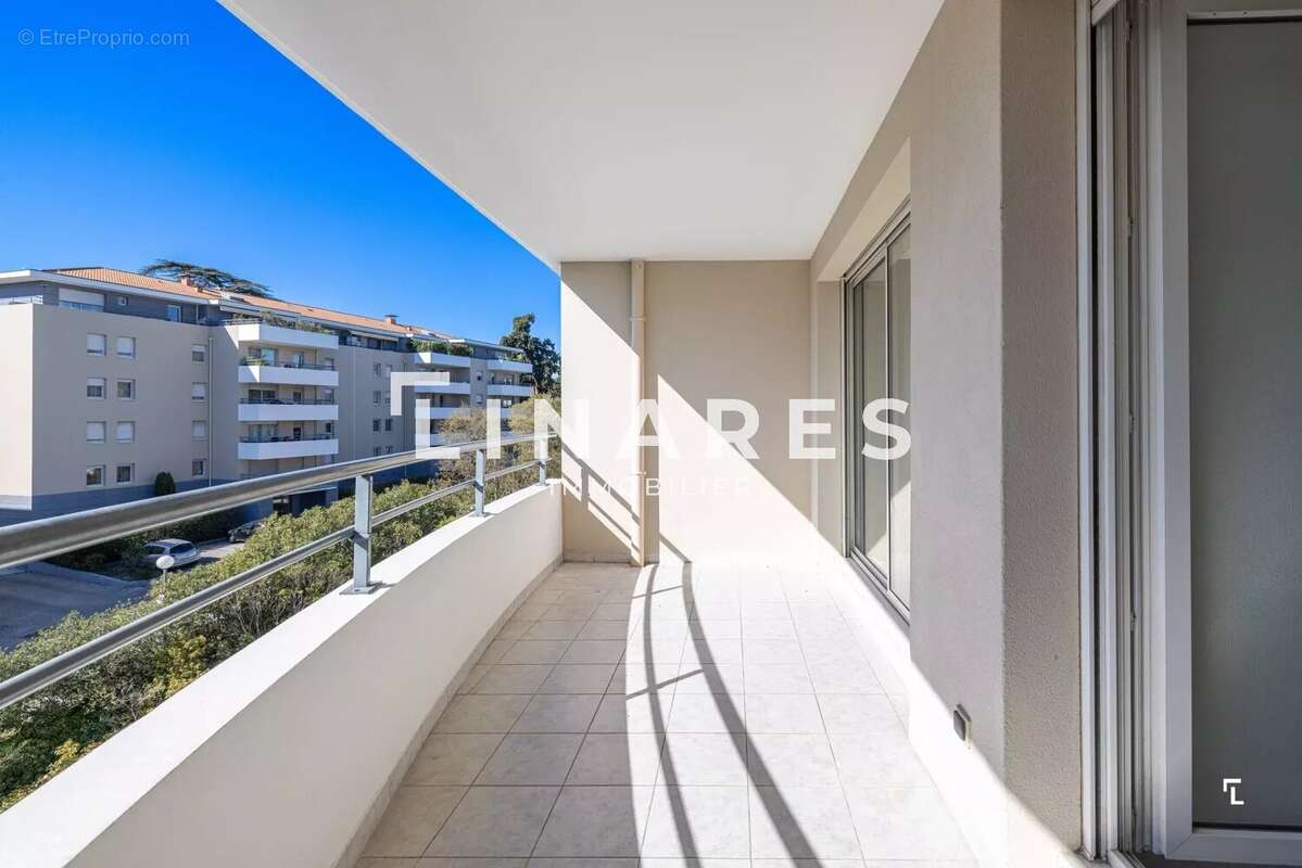 Appartement à MARSEILLE-12E