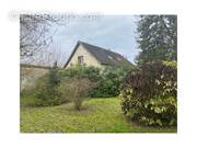 Maison à COURTOIS-SUR-YONNE