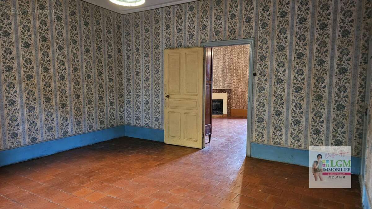 Maison à SAINT-JEAN-DE-VALERISCLE