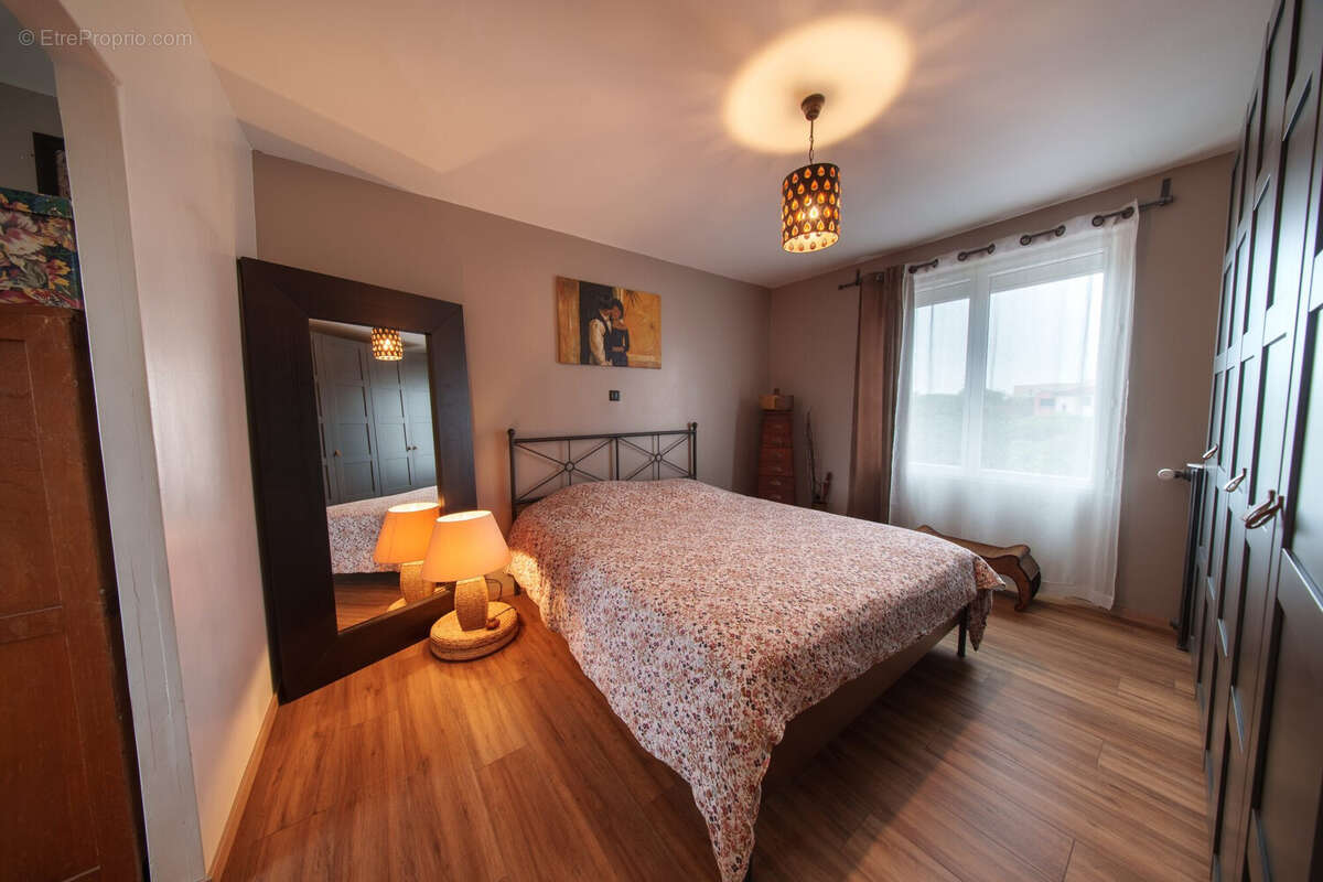 Maison 80 m² à Clermont-Ferrand  - photo 3