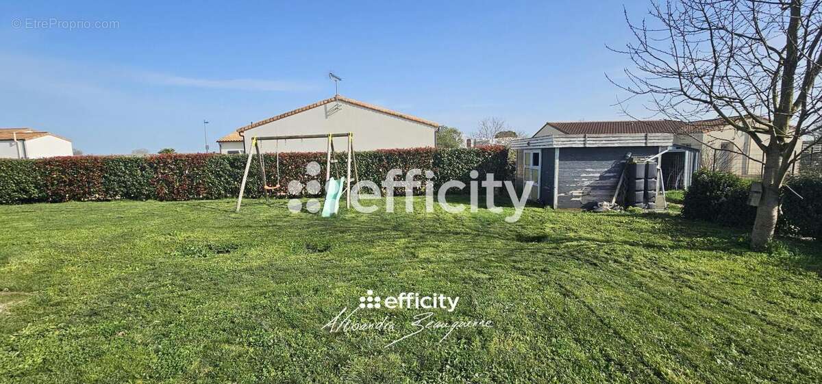 Maison à VILLIERS-EN-PLAINE