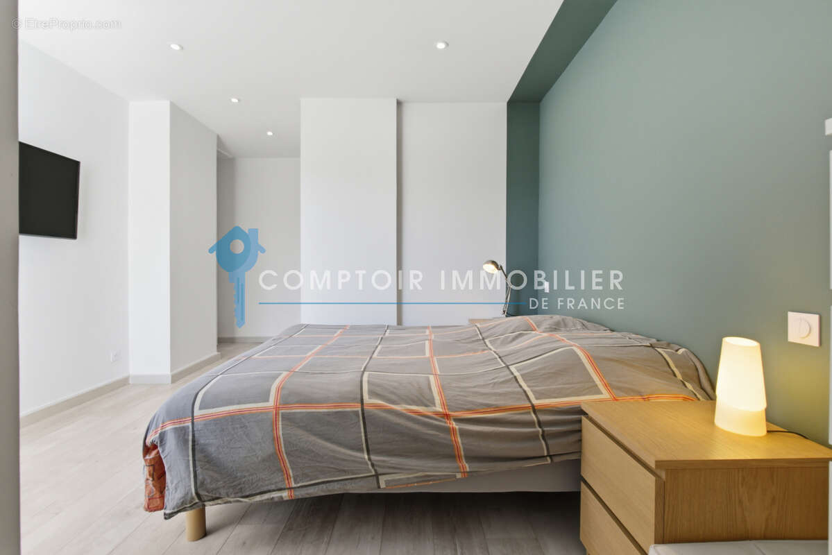 Appartement Duplex dernier étage - Terrasse 45m2 - 110m2 habitables - rénové - photo 16