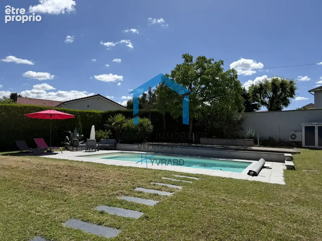 LORETTE   Maison familiale de 163 m2 avec piscine et sous-sol complet - photo 15