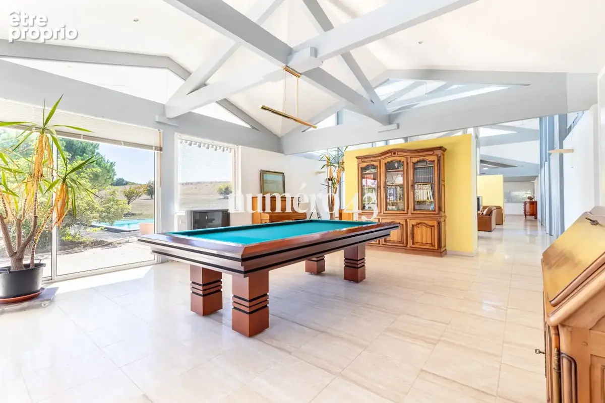 Maison 11 pièces 443 m² à vendre à Beychac-Et-Caillau (33750) - photo 6