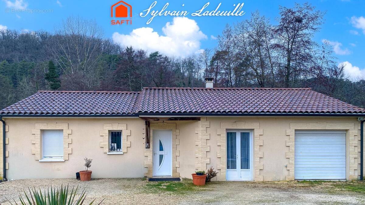 Photo 1 - Maison à LE BUGUE