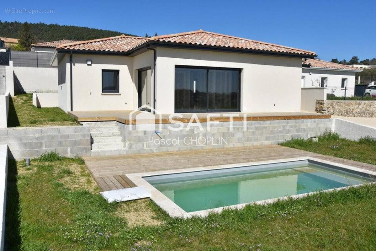 Photo 1 - Maison à SAINT-CLAIR