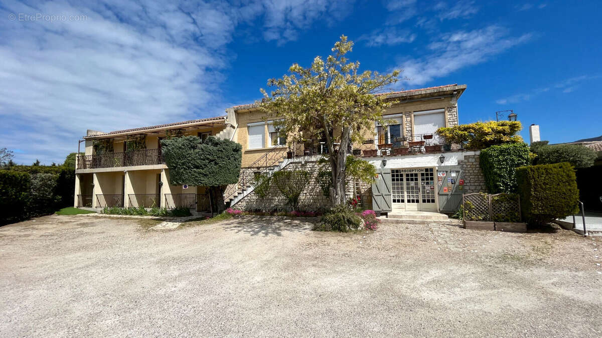 Maison à SAUMANE-DE-VAUCLUSE