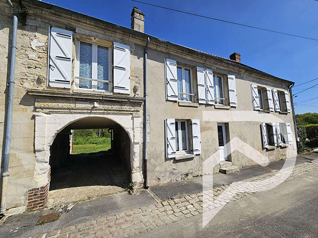 Maison à CREPY-EN-VALOIS