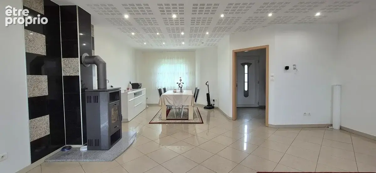 Jolie maison individuelle 5 pièces - 120 m² - garages, jardin, cave - photo 3