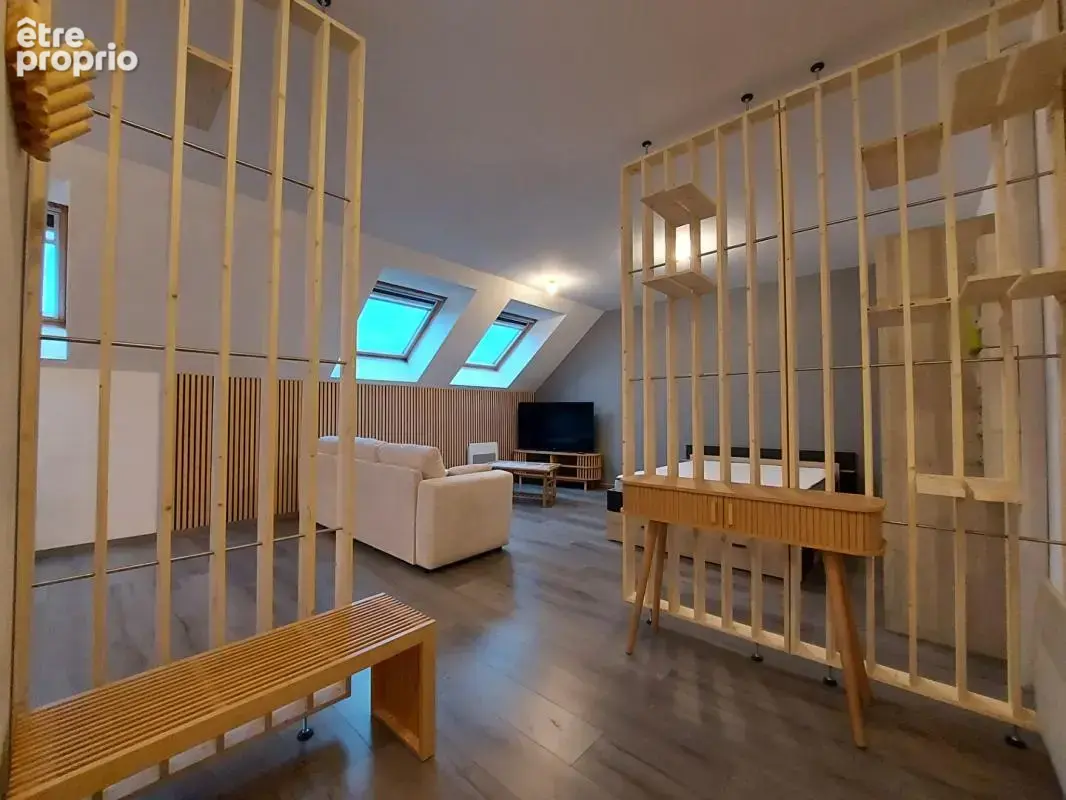 À saisir : Appartement type loft vendu meublé avec place de parking couverte et sécurisé - photo 15