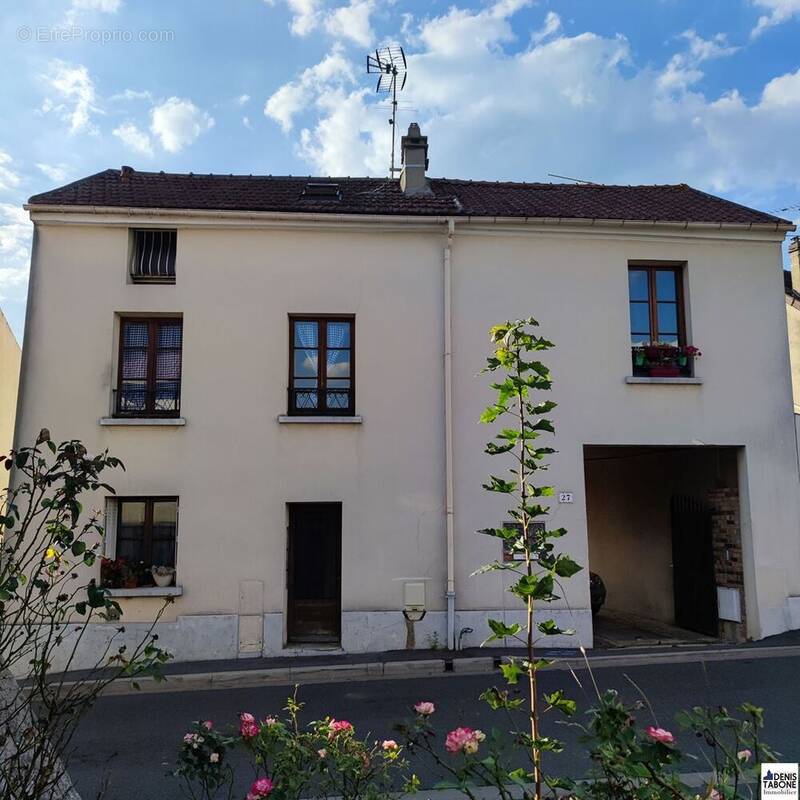 Appartement à MARGENCY