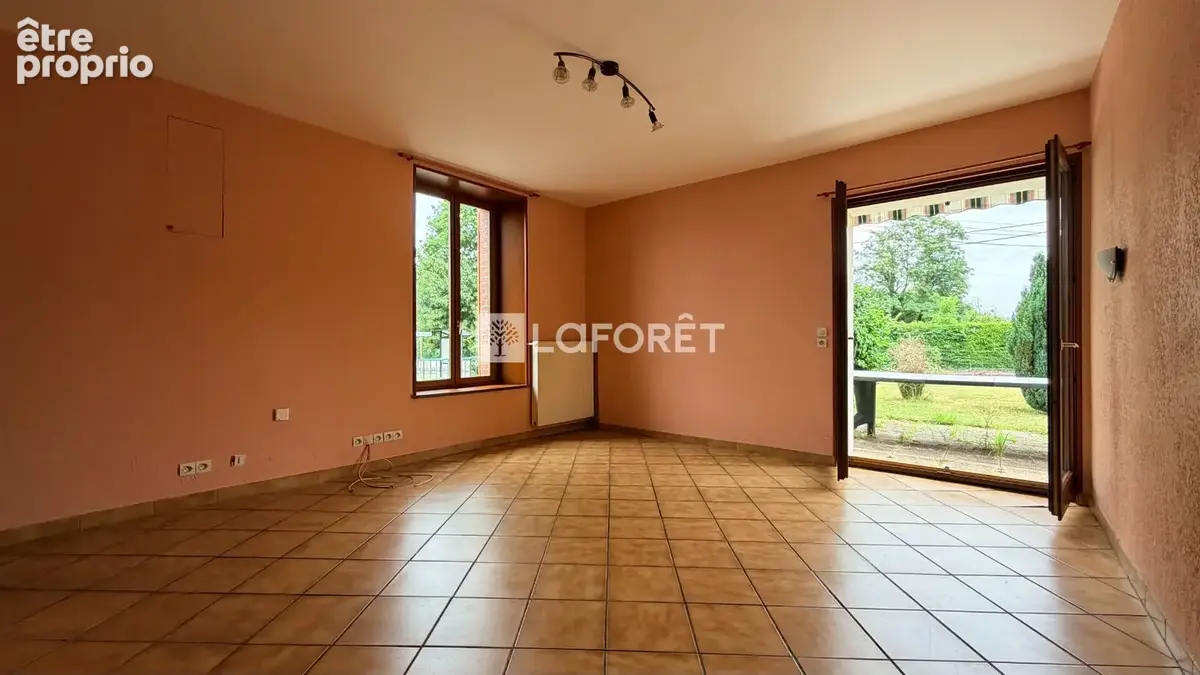 Varennes-en-argonne - 8 pièces - 176 m² - photo 3
