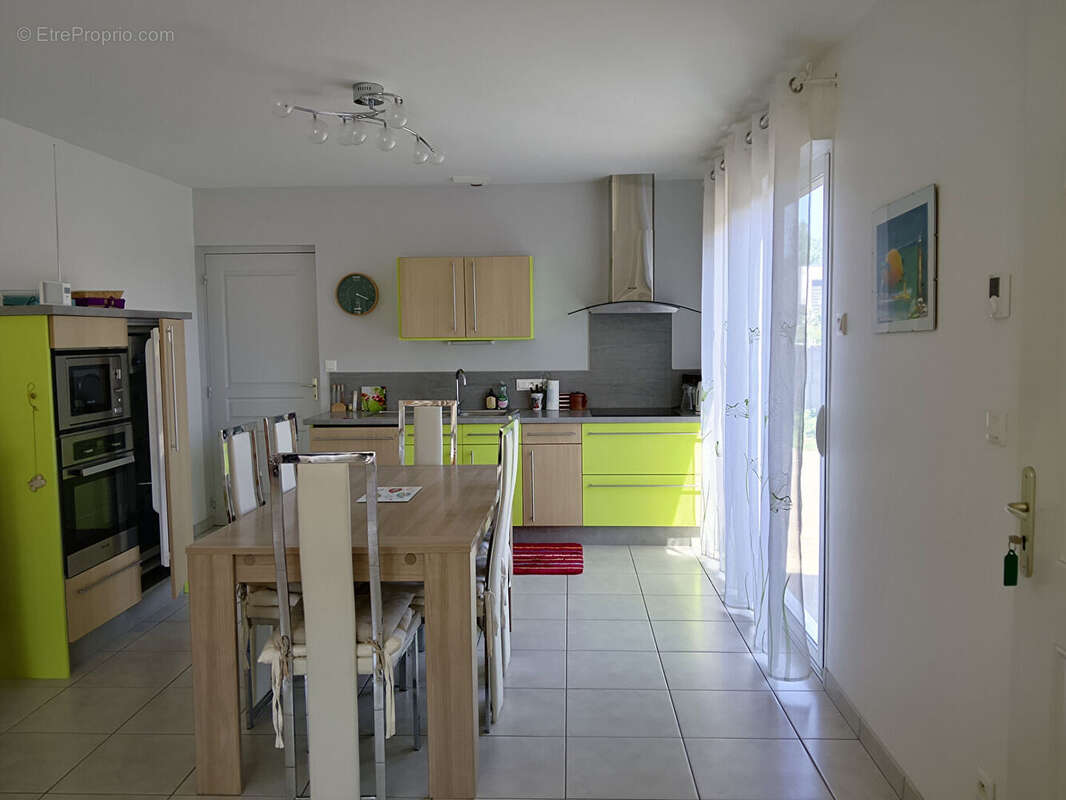 La Plaine sur mer , maison récente - photo 6