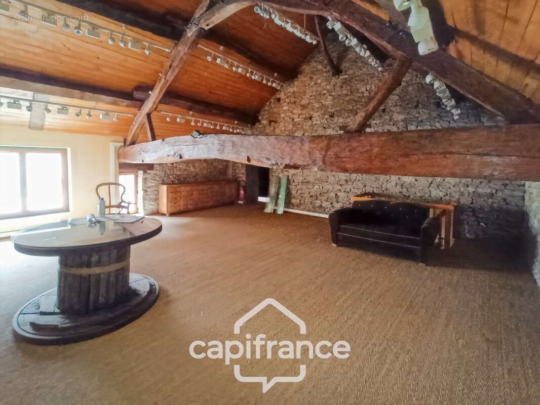 Immeuble à fort potentiel – Création de plusieurs appartements – Idéal investisseur - photo 10
