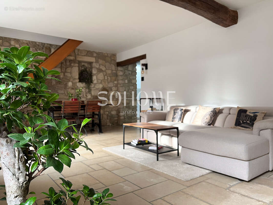 Maison à JONCHERY-SUR-VESLE