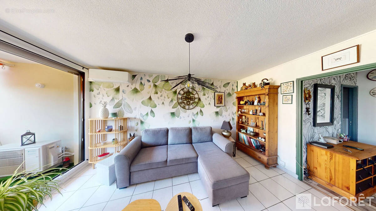 Appartement à FREJUS