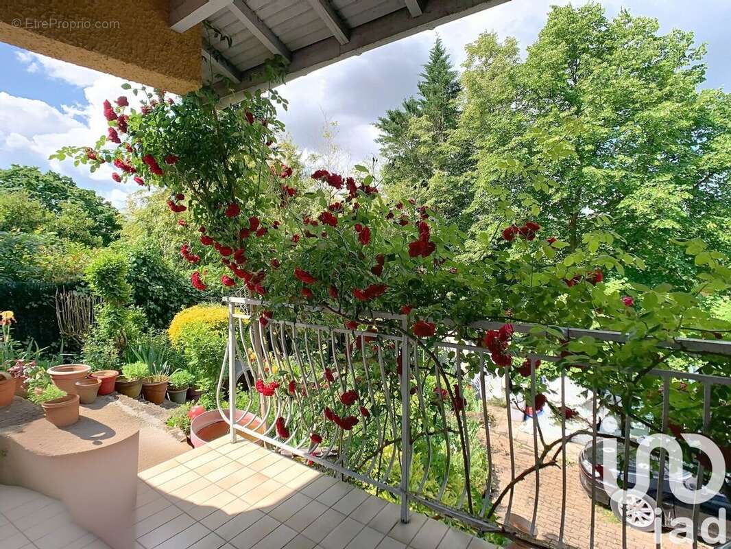 Photo 2 - Maison à FRANCHEVILLE