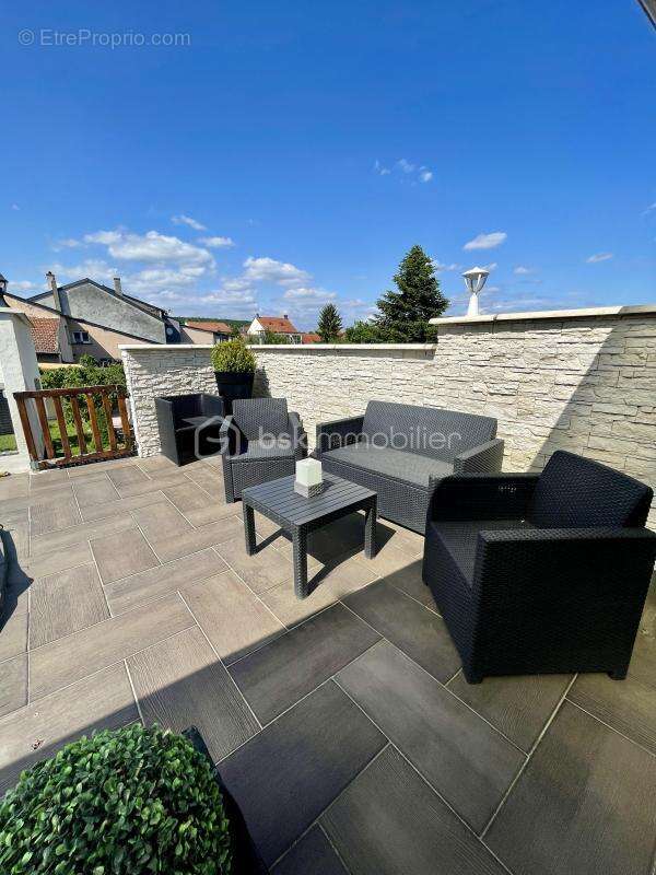 Appartement à HAM-SOUS-VARSBERG