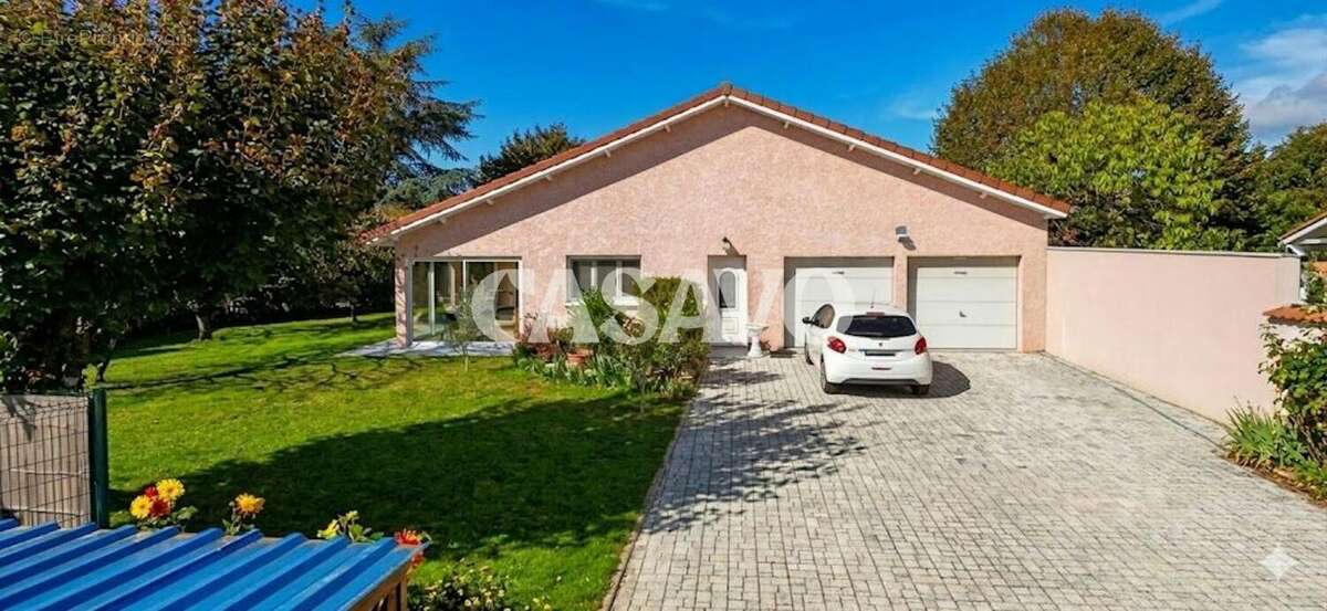 Vente Maison 4 pièces de 121m² - 38230 Tignieu-Jameyzieu - photo 4