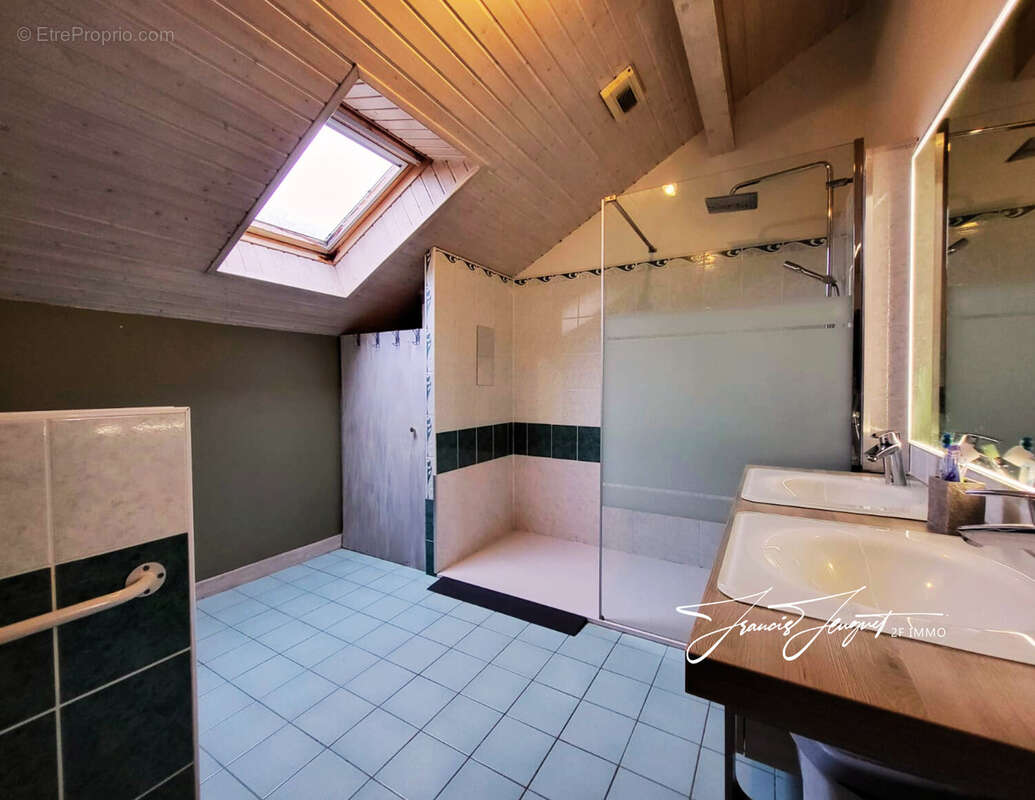 Maison à MARCELLAZ-ALBANAIS