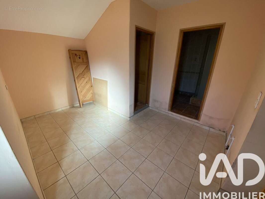Maison 85 m² à Asque  - photo 7