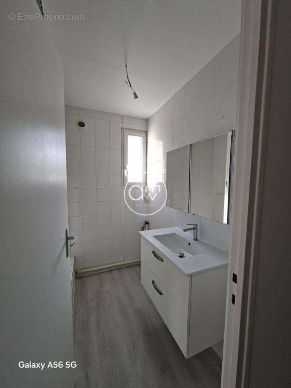 Appartement à LA VALETTE-DU-VAR