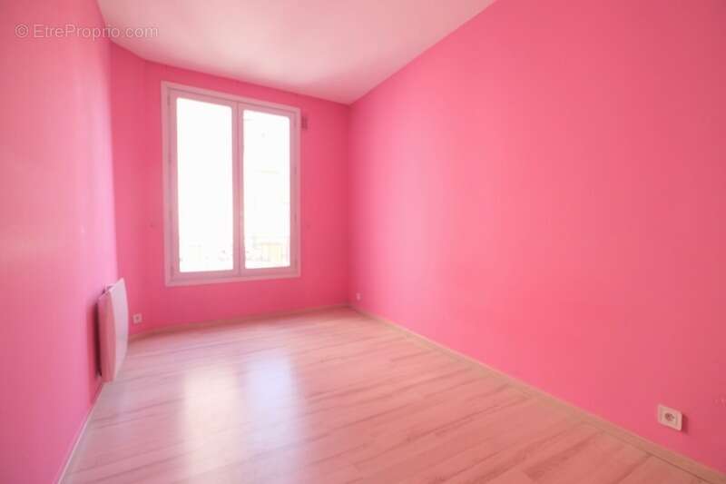 Appartement à FONTENAY-SOUS-BOIS