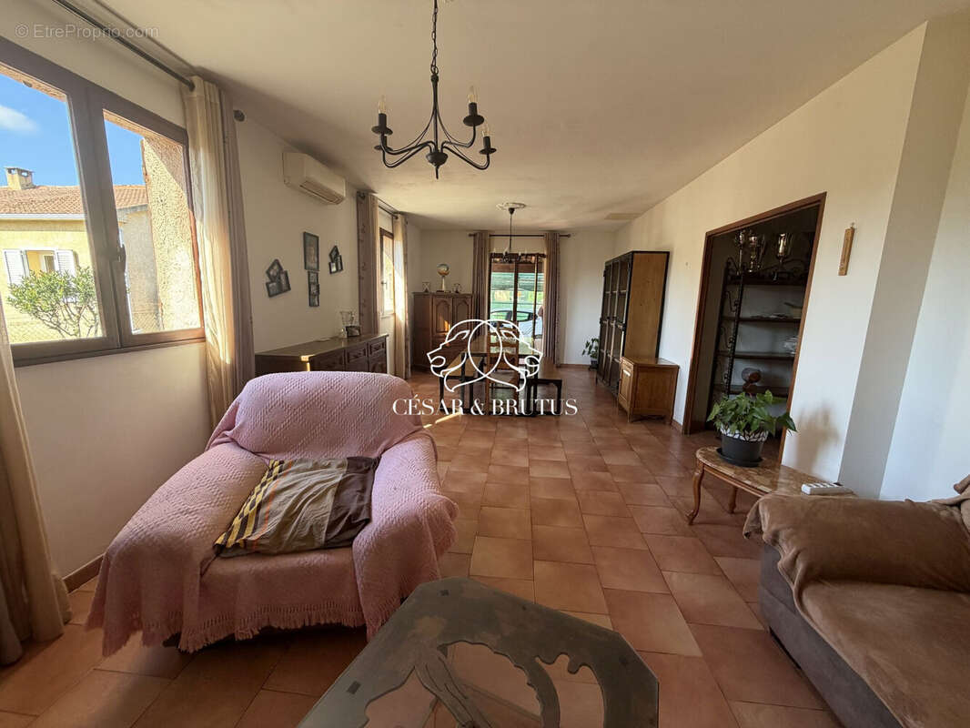 Maison 155 m² à Vescovato  - photo 8