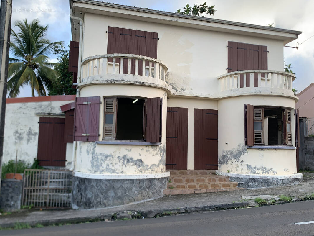 Maison à MACOUBA