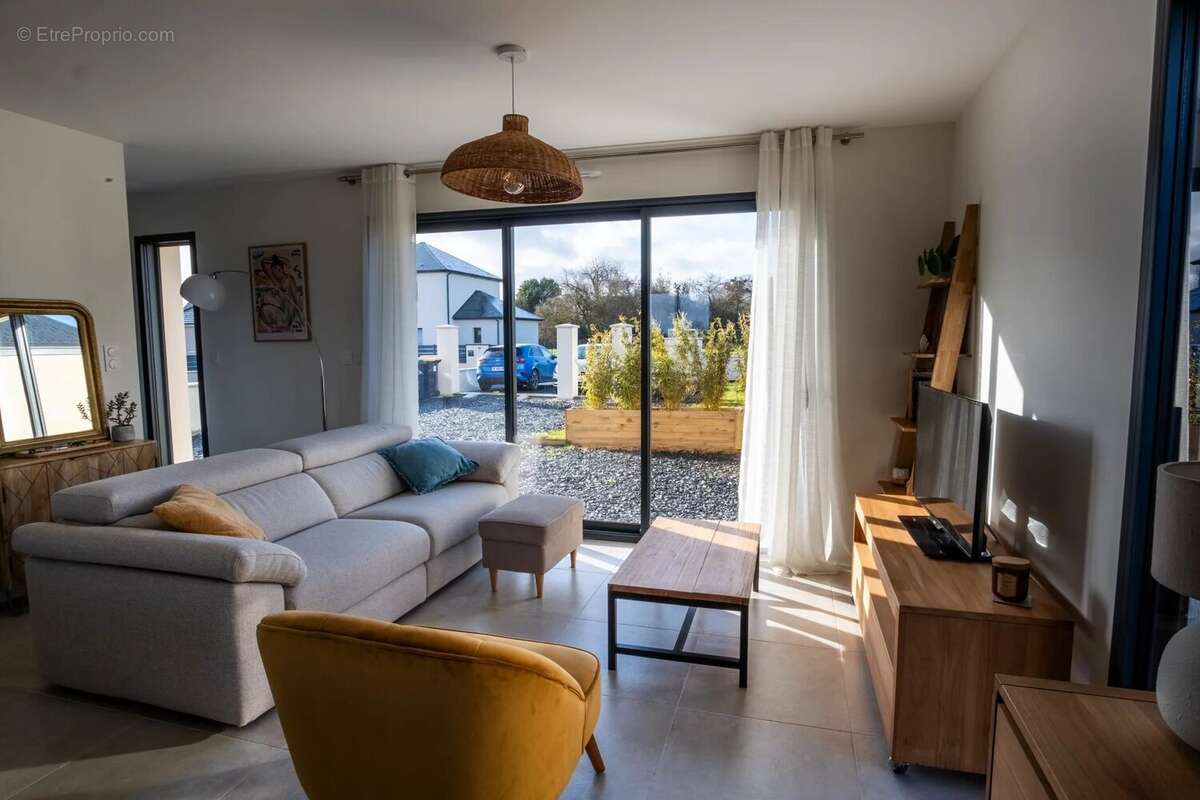 Maison à COURSEULLES-SUR-MER