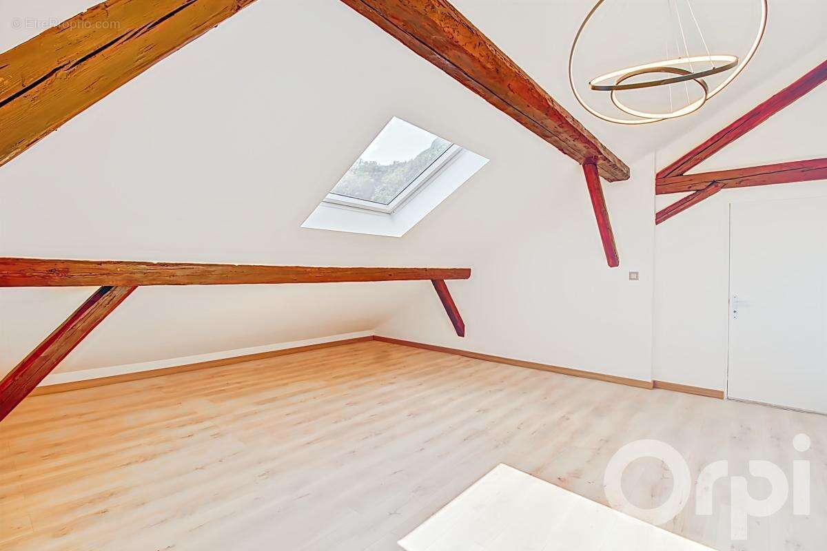 Appartement à MARIGNIER