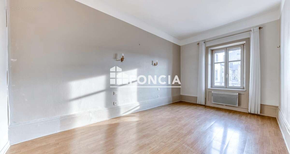 Appartement à LYON-8E