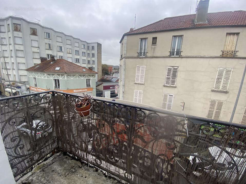 Appartement à VILLEMOMBLE