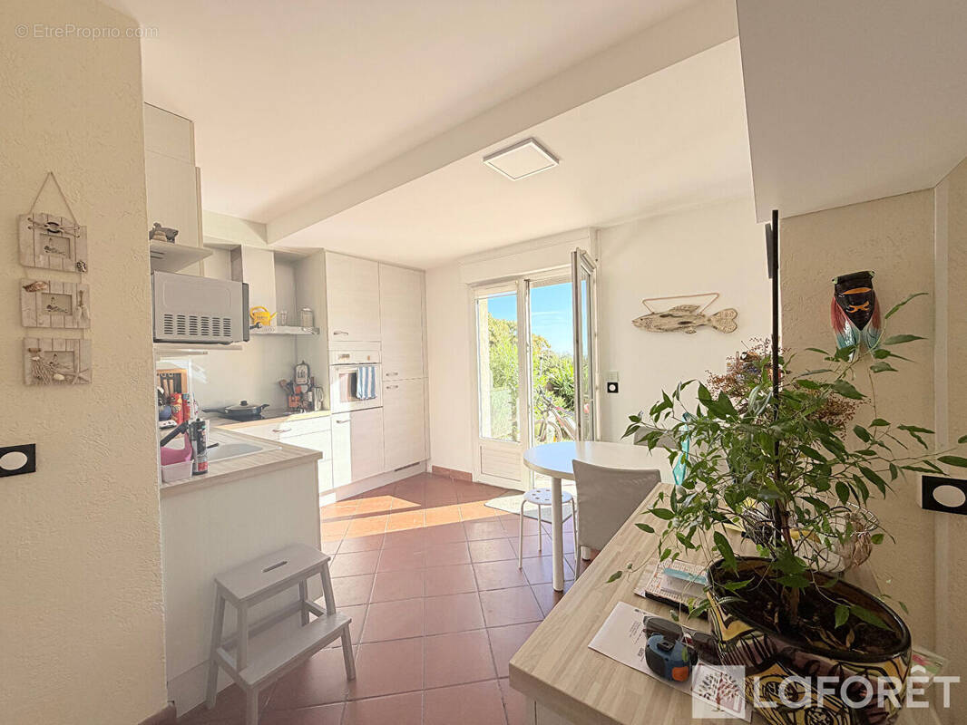 Appartement à BOUZIGUES