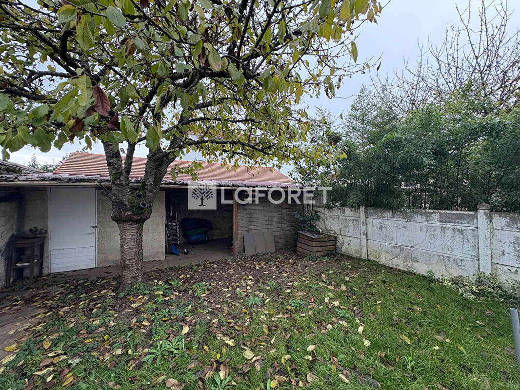 Maison à LES MUREAUX