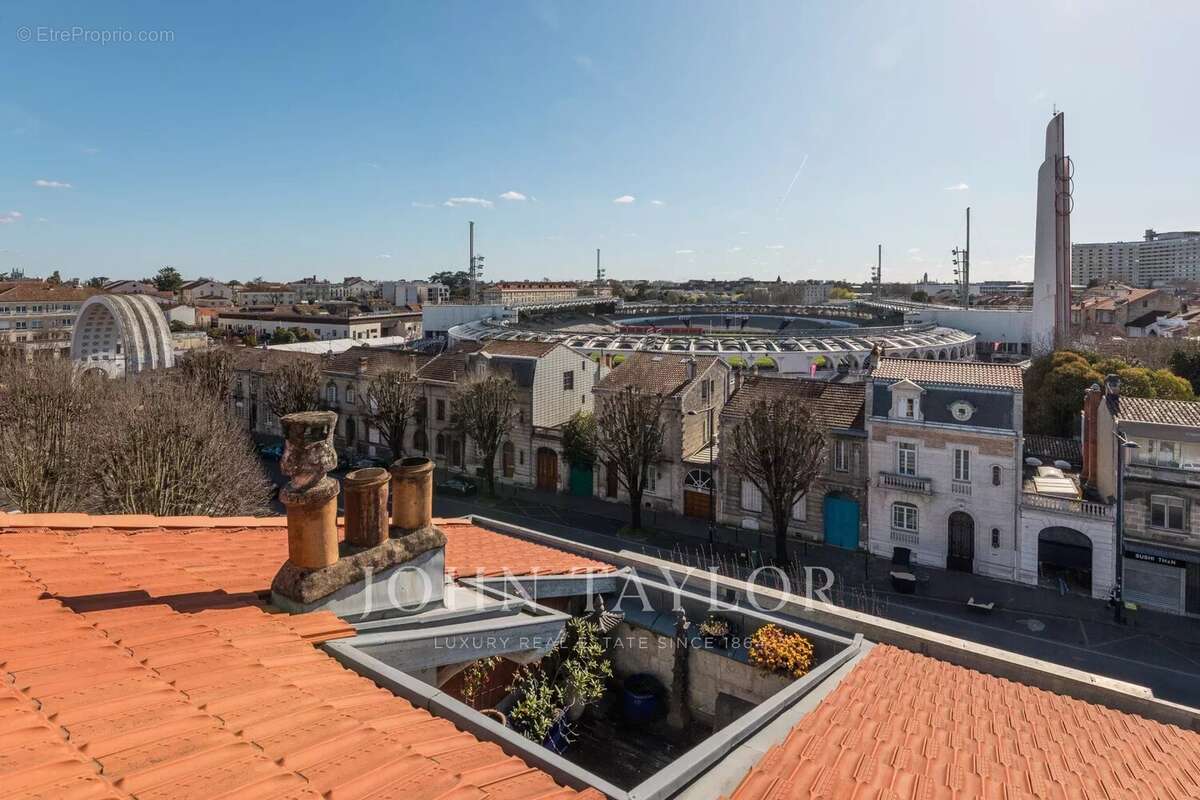 Appartement à BORDEAUX