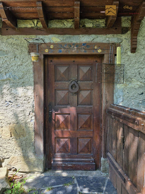 Maison à SALLES