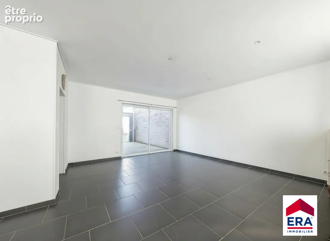Maison de 140 m² - 5 Pièces - Quesnoy-sur-Deûle - Centre ville - photo 3