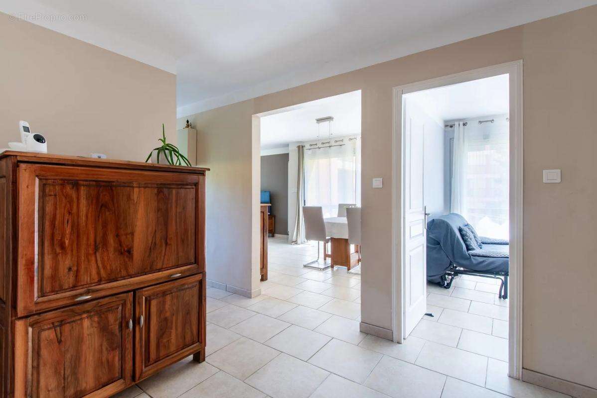 Appartement à LES PENNES-MIRABEAU