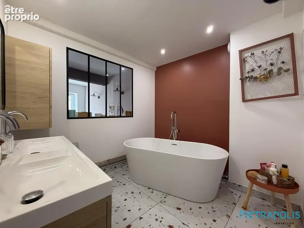 Maison 150 m² à Genay  - photo 4