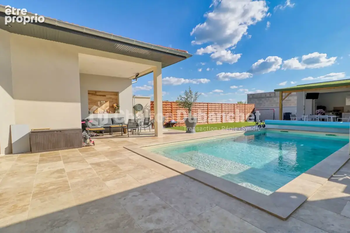 Photo Maison à Roanne au prix de 485 000€