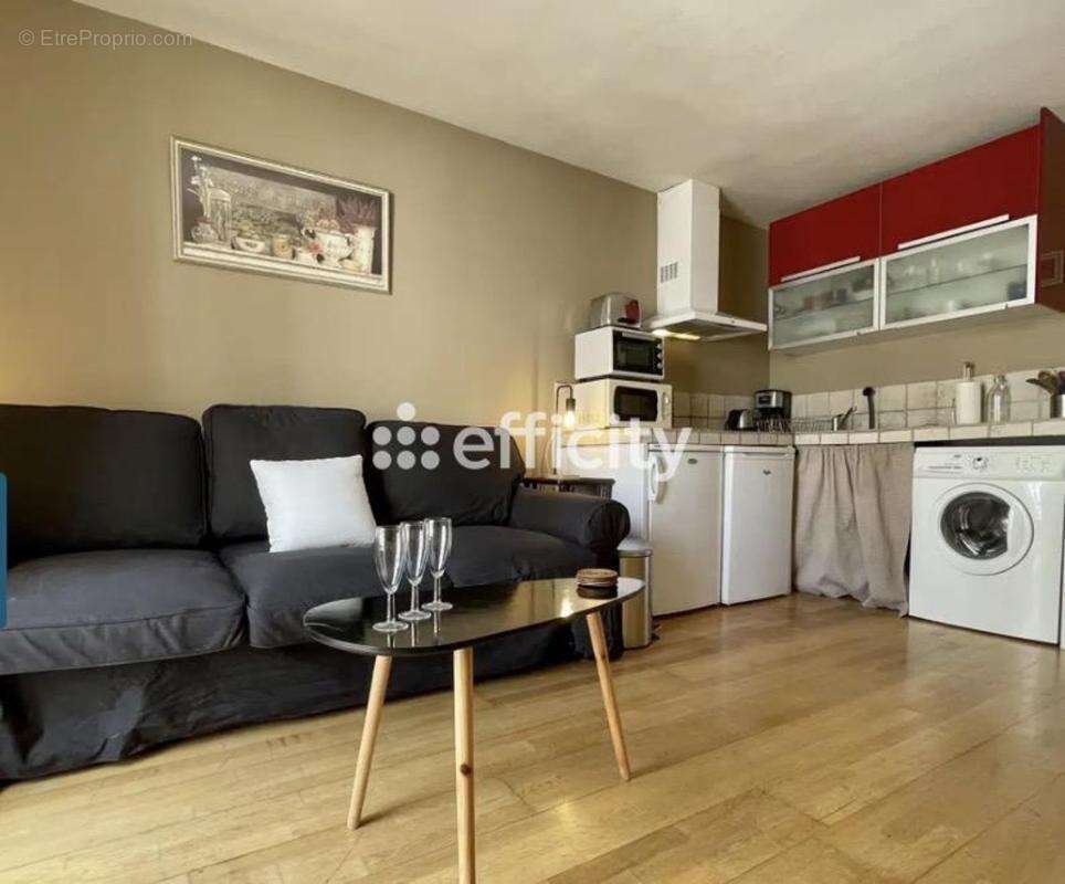 Appartement à PARIS-19E