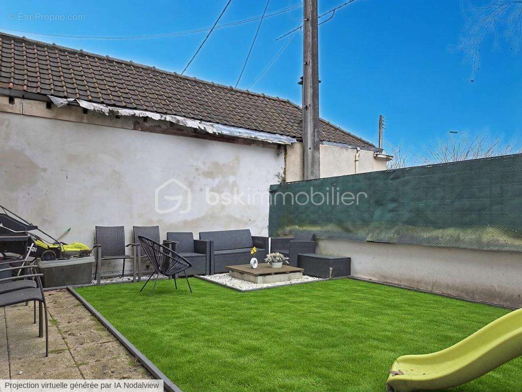 Appartement à VAUJOURS