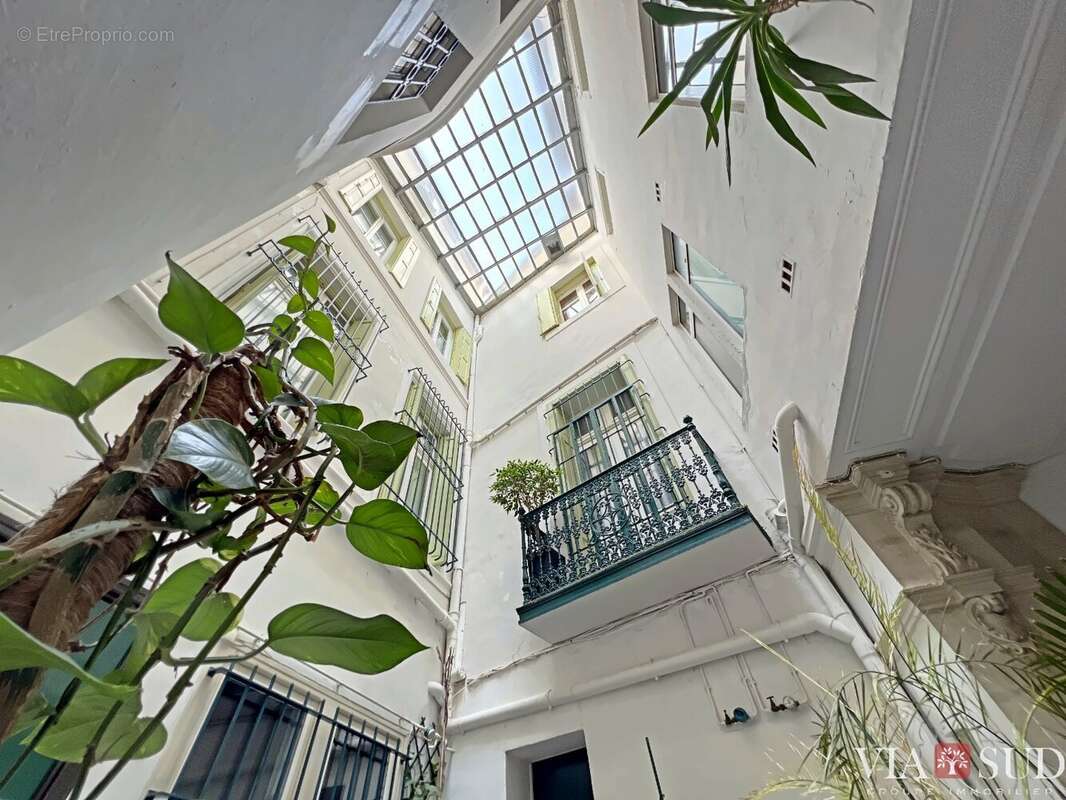 Appartement à BEZIERS