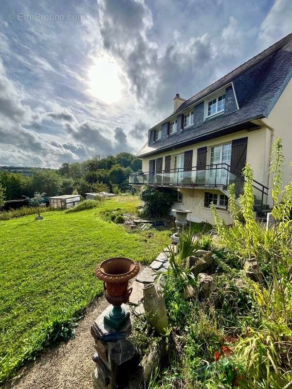 Maison à CHATEAULIN