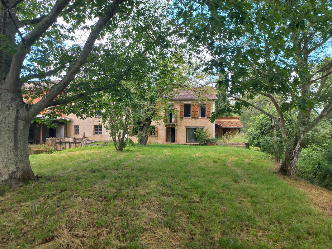 Maison à MIRANDE