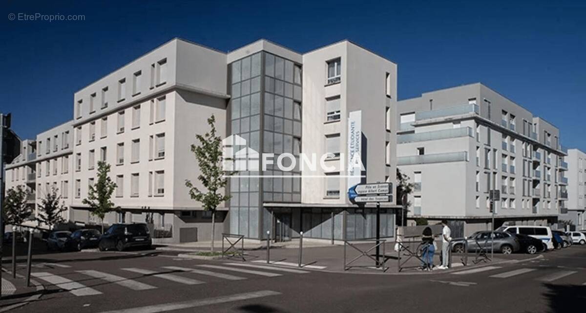 Appartement à BRON