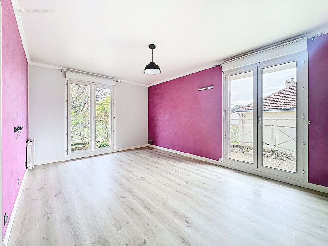 Appartement à LUISANT