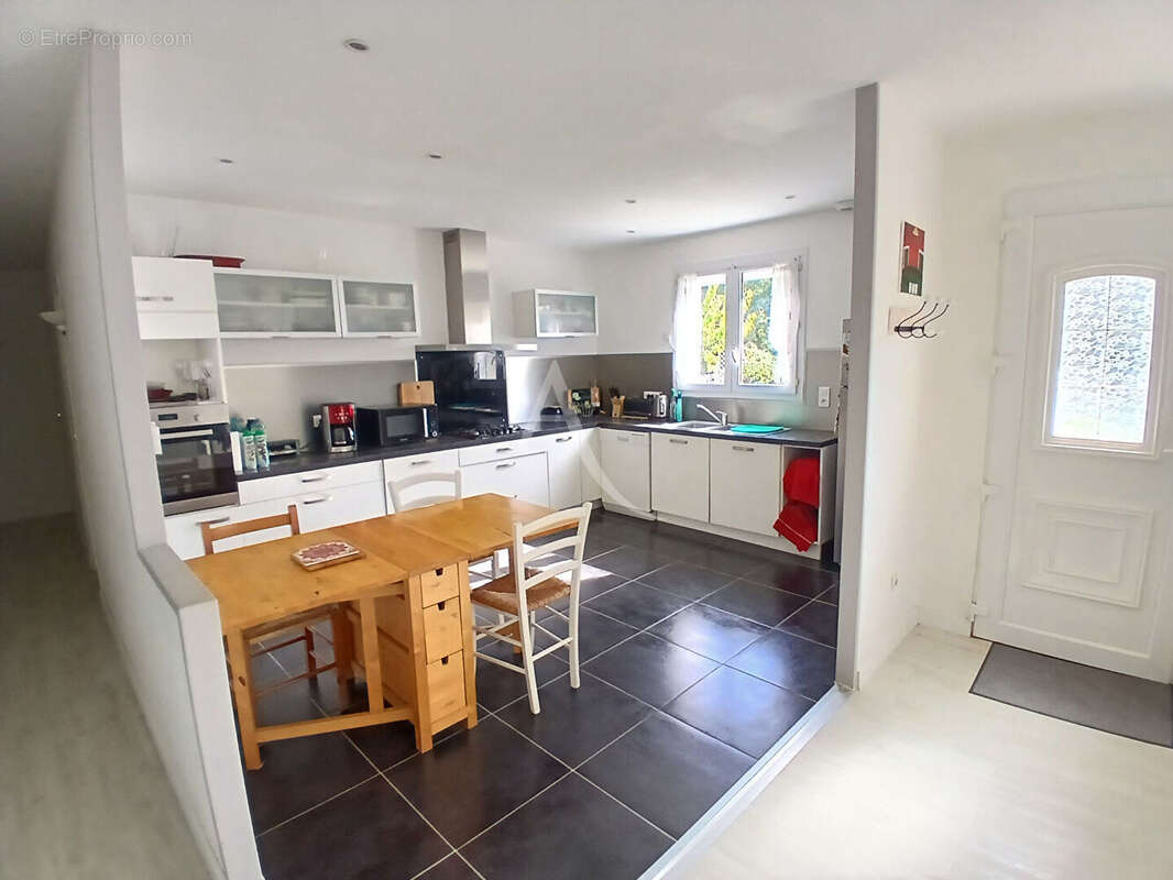 Maison à LA CHEVROLIERE